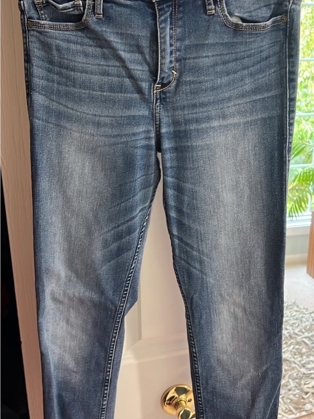Abercrombie & Fitch Women's Skinny Jeans - Medium Blue Wash